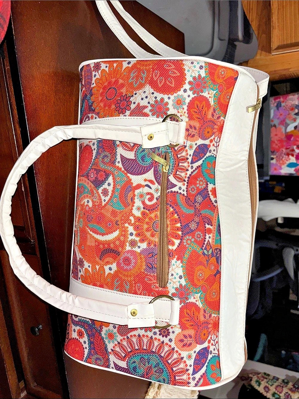 Paisley Travel Bag in White & Red